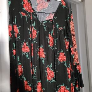 Black and floral baby doll long sleeve